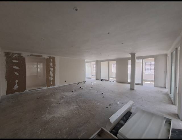 218M² OFFICE TO LET IN CRAIGHALL